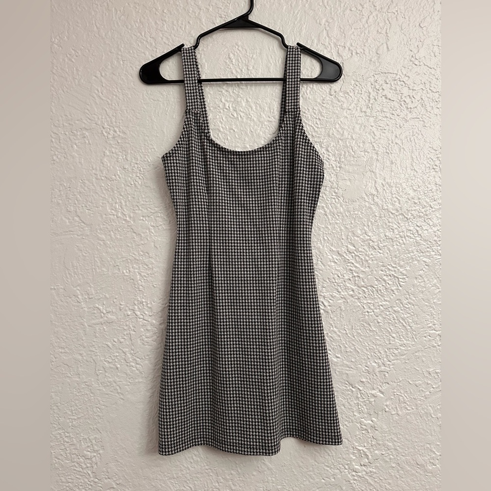 Black and white houndstooth dress